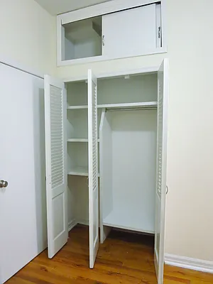 Rented by City & Suburban | media 32