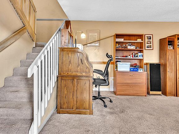 5th image of 2895 SW 22nd Circle #45B