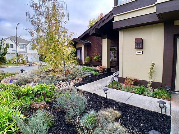 3rd image of 4186 White Oaks Ave