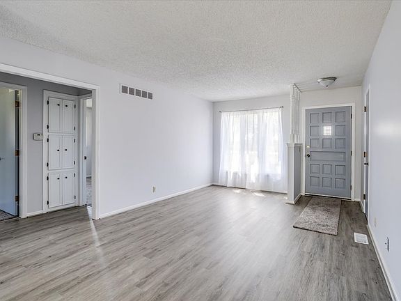 5th image of 808 E 43rd Ave #B