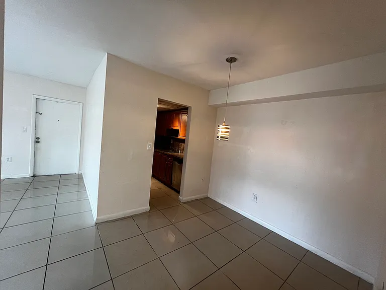 13890 SW 90th Ave #107 — Photo 4