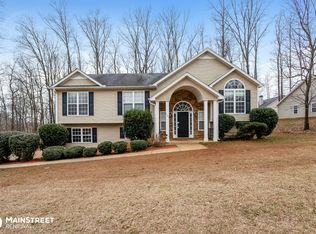 404 Oakview Dr, Dallas, GA 30157