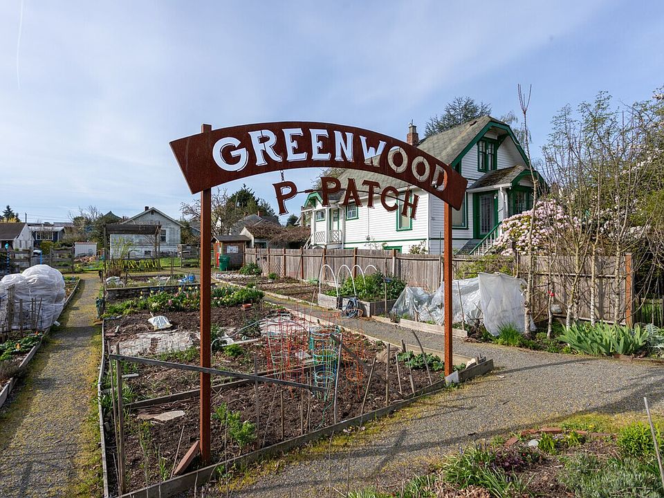 1st image of 13826 Greenwood Ave N #17435254