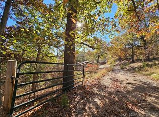 14 Shady Oaks Dr, Eldon, MO 65026