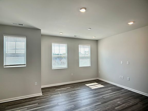 Zealand liv rm_07162024