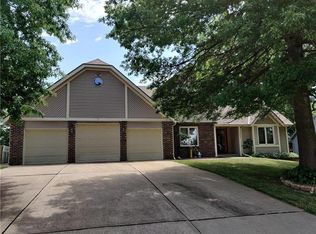 7005 N Benton Ct, Kansas City, MO 64119