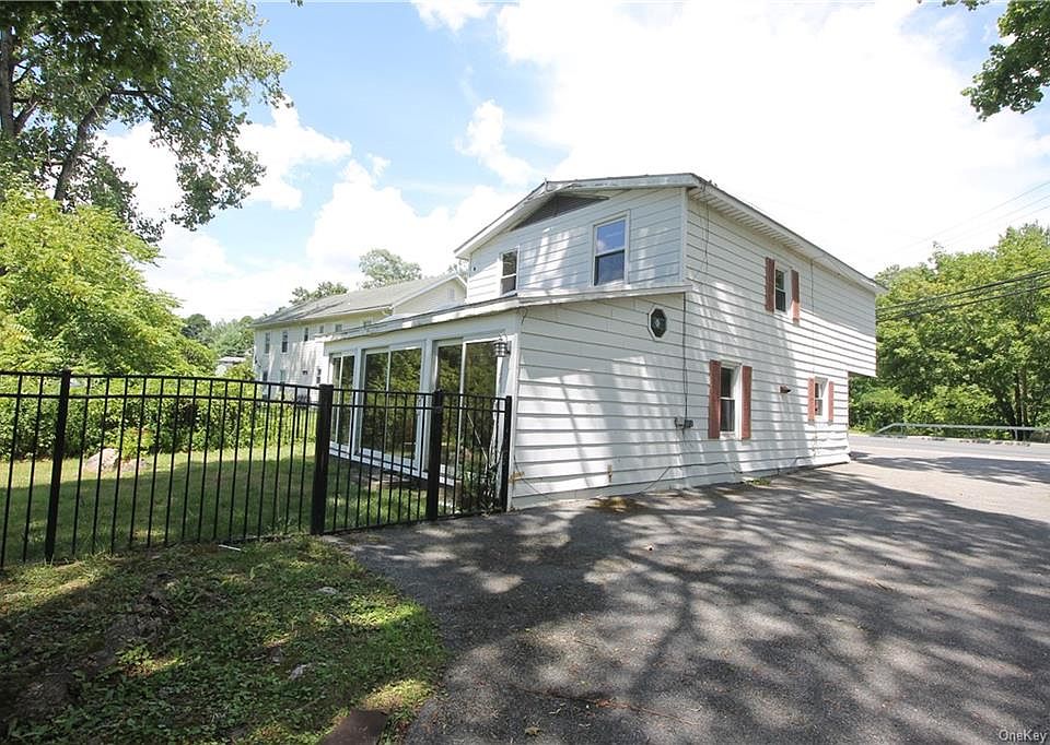 35 W Main St, Pawling, NY 12564 MLS H6207378 Zillow