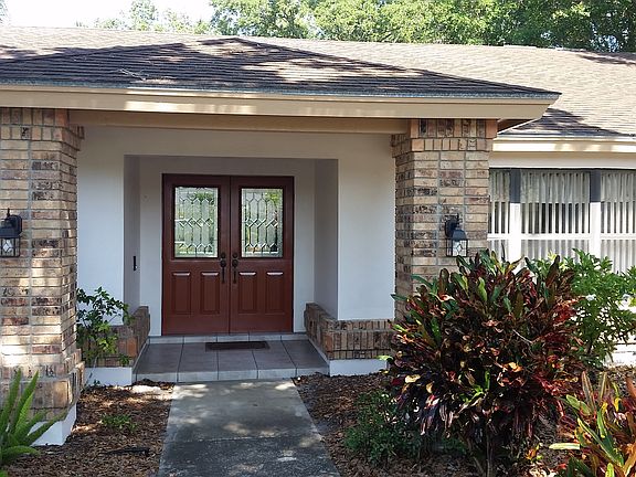 4th image of 5022 Bridgeport Dr