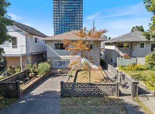 5131 Ann St, Vancouver, BC V5R 4J8
