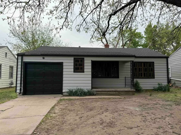 2528 S Greenwood Ave, Wichita, KS 67216