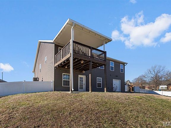 5th image of 1422 Discovery Ct