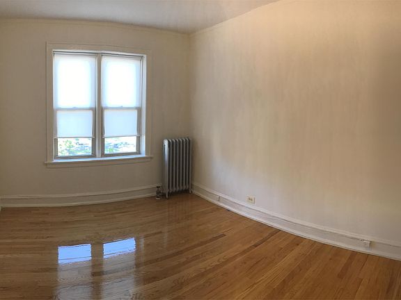 2nd image of 9220 S Bishop St APT 3B