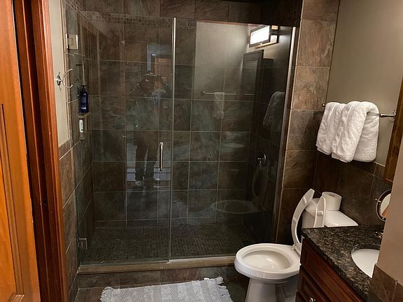 3rd image of 110 E Washington St Suite 402