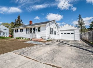 122 Eastern Ave, Brewer, ME 04412