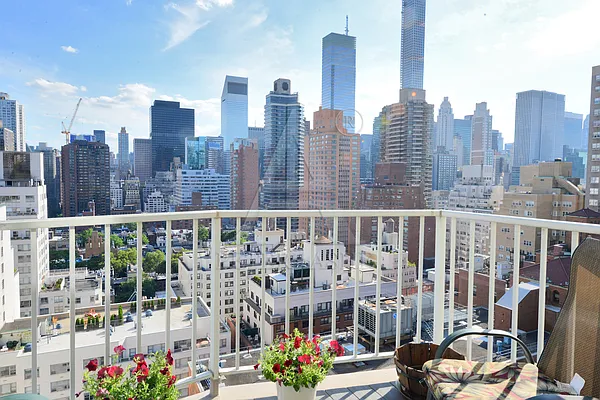 Rented by Peter Ashe | media 7