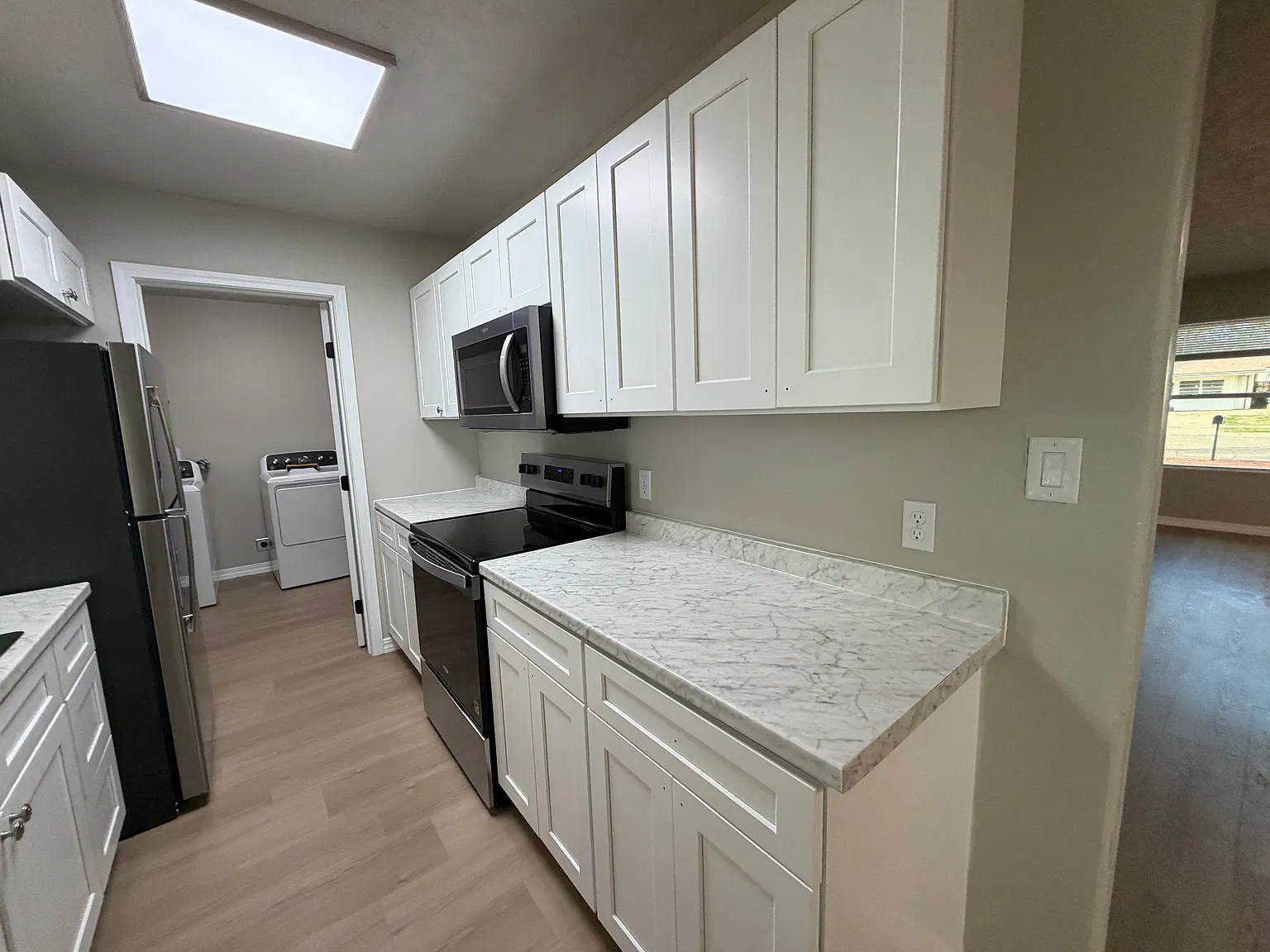 3 bed, 1218 sqft, $1,575 — Photo 2