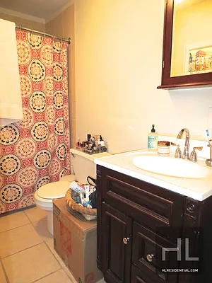 Rented by Highline Residential | media 4