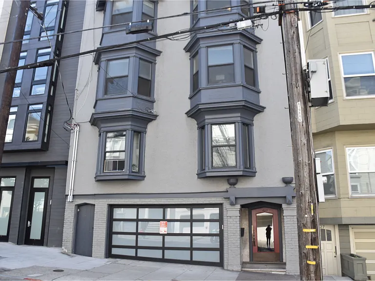 1625 Larkin St #F — Photo 17
