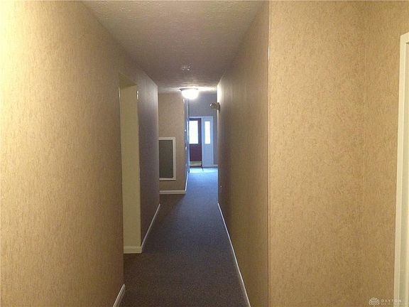 2nd image of 3047 Cumberland Ln APT 104