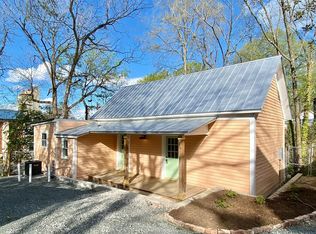 613 Holloway St #C, Durham, NC 27701