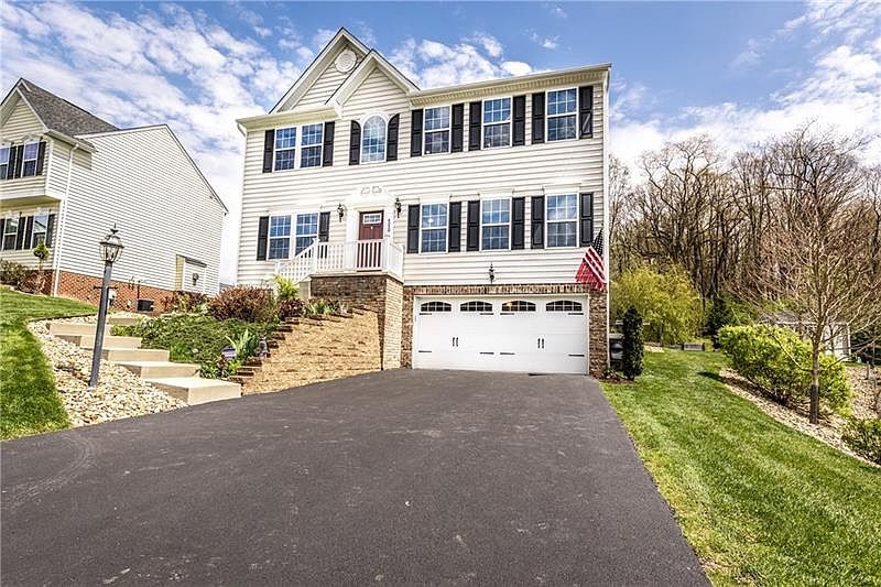 1st image of 4050 Willow Creek Dr