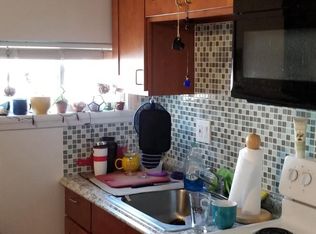 1945 Wharton St #3F, Philadelphia, PA 19146