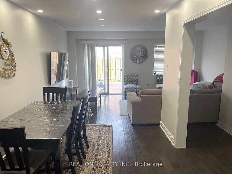 622 Candlestick Cir — Photo 2