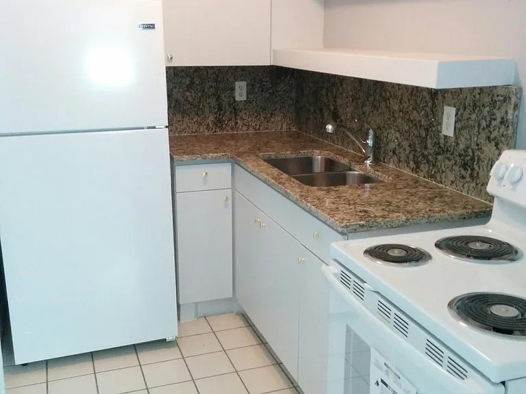 907 Heights Blvd #1 — Photo 2