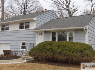 285 River Rd, Piscataway, NJ 08854