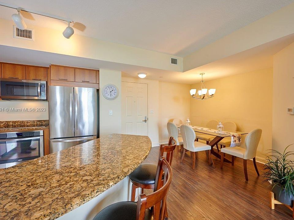 1st image of 510 NW 84th Ave APT 535