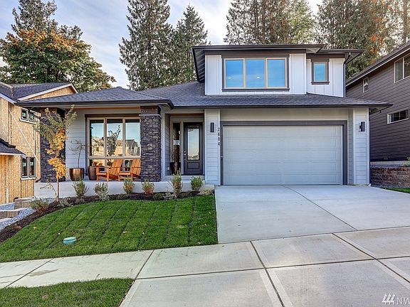 2nd image of 2604 21st St SW #22