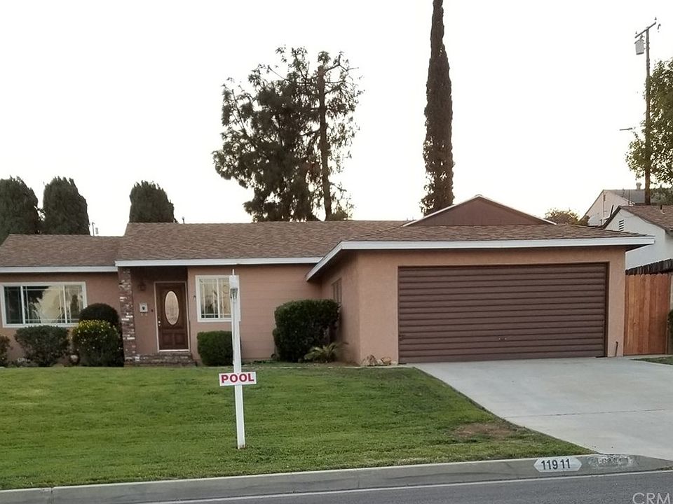 1st image of 11911 Goldendale Dr