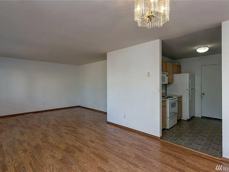 2836 Undine St — Photo 6