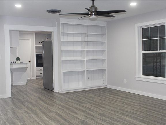 2nd image of 807 Depot St