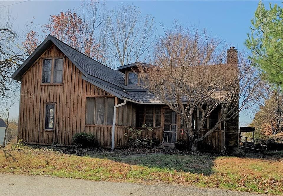 1st image of 887 Stockburger St