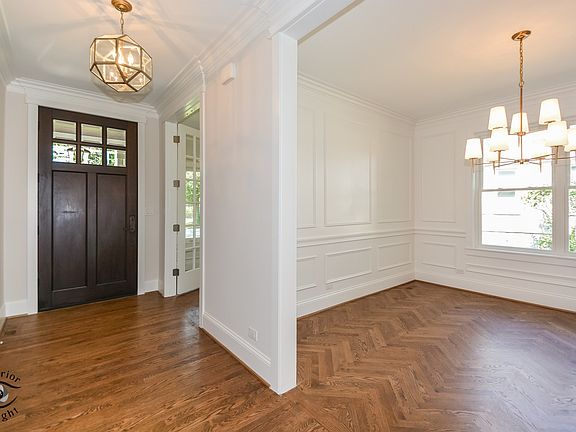 2nd image of 439 S Madison Ave