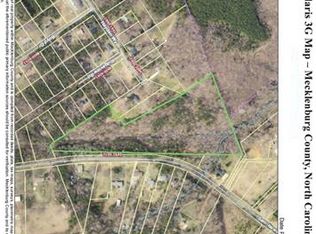 2424 Sam Newell Rd, Matthews, NC 28105