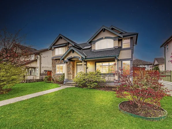 1077 Riverside Dr, Pt Coquitlam, BC V3B 8A7