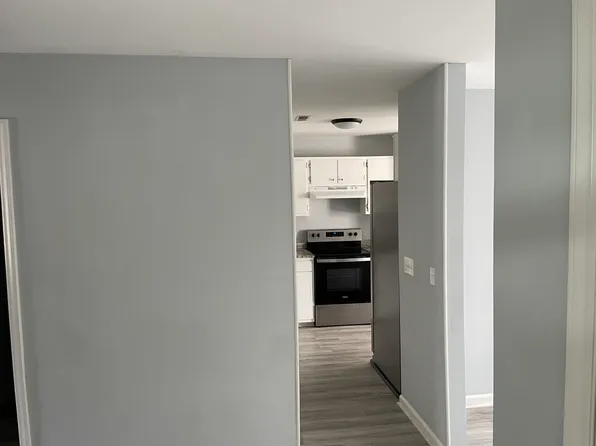 4209 Edith Ln APT G, Greensboro, NC 27409