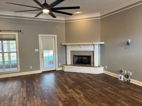 2nd image of 309 Dogwood South Ln