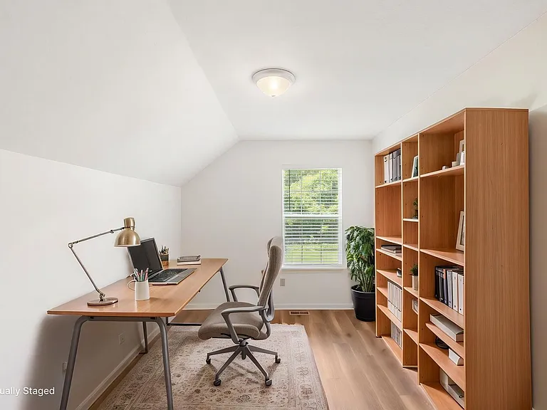 4410-4412 Cheryl Ct. — Photo 24