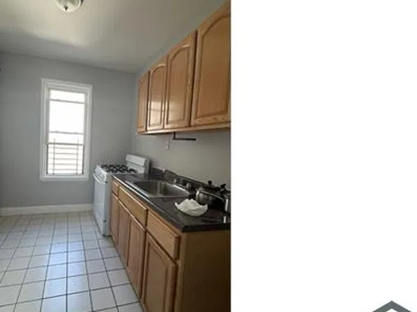1050 Clay Ave, Bronx, NY 10456