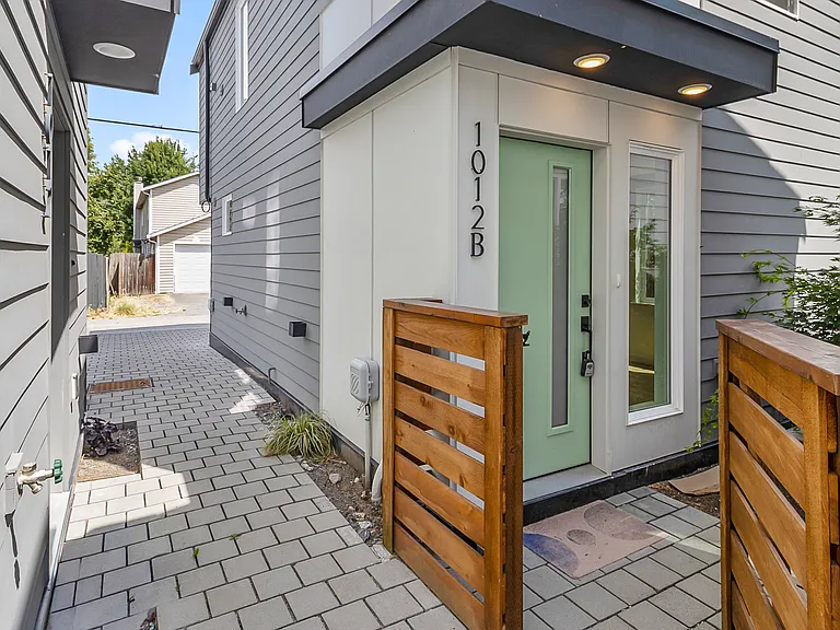 1012 S Donovan St #B — Photo 21