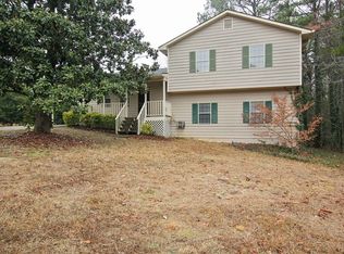 2812 Drowning Creek Rd, Dacula, GA 30019