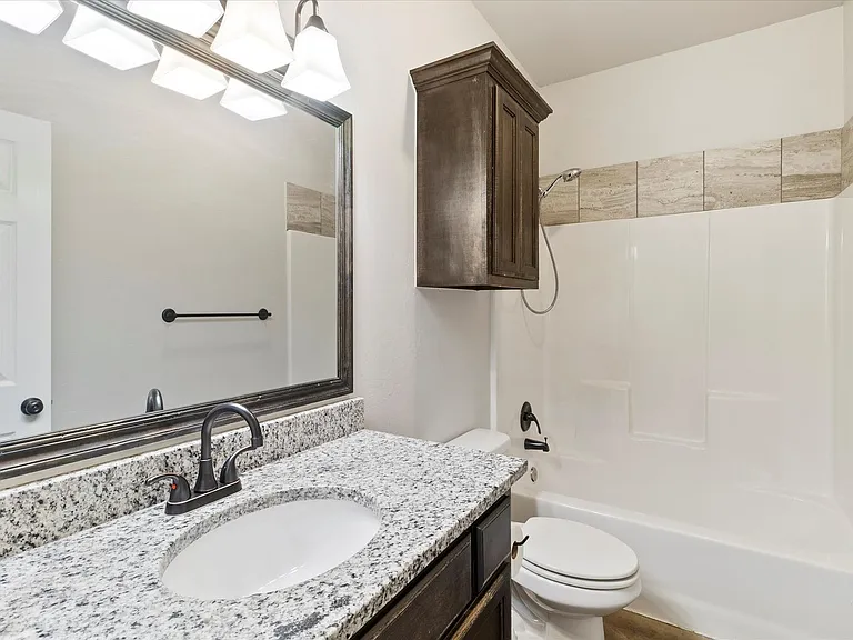 1832 Post Oak Rd — Photo 12