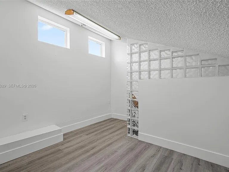 12035 SW 18th St #9-48 — Photo 24