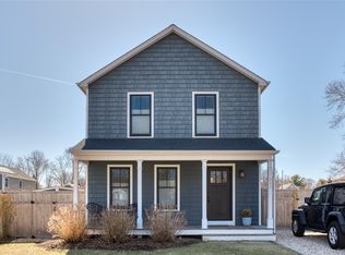 360 Flint St, Greenport, NY 11944