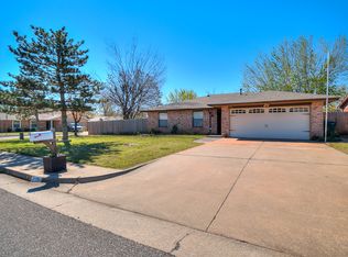 714 Hawthorne Pl, Edmond, OK 73003