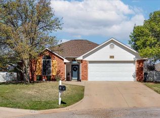 4906 SE Tattershall Way, Lawton, OK 73501