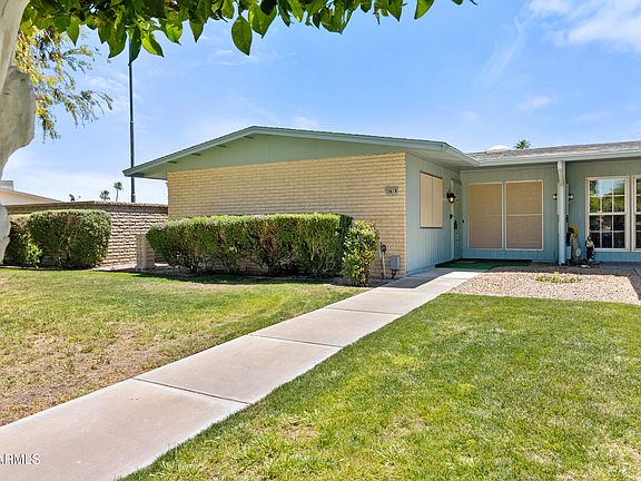 3rd image of 10619 W HIGHWOOD Lane